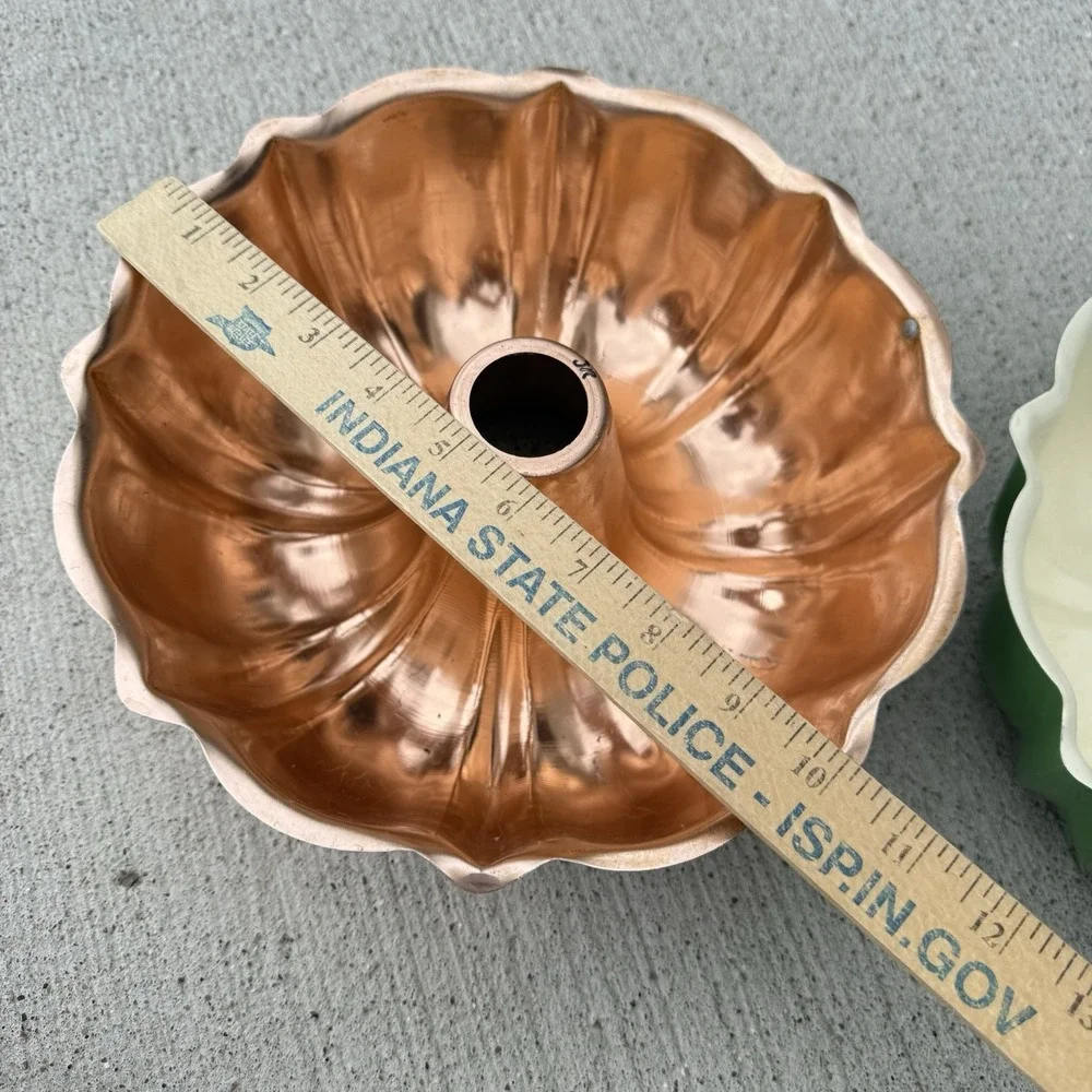 Vintage Copper & Green Bundt Jello Mold Cake Pans Set of 2 Baking Kitchen Decor